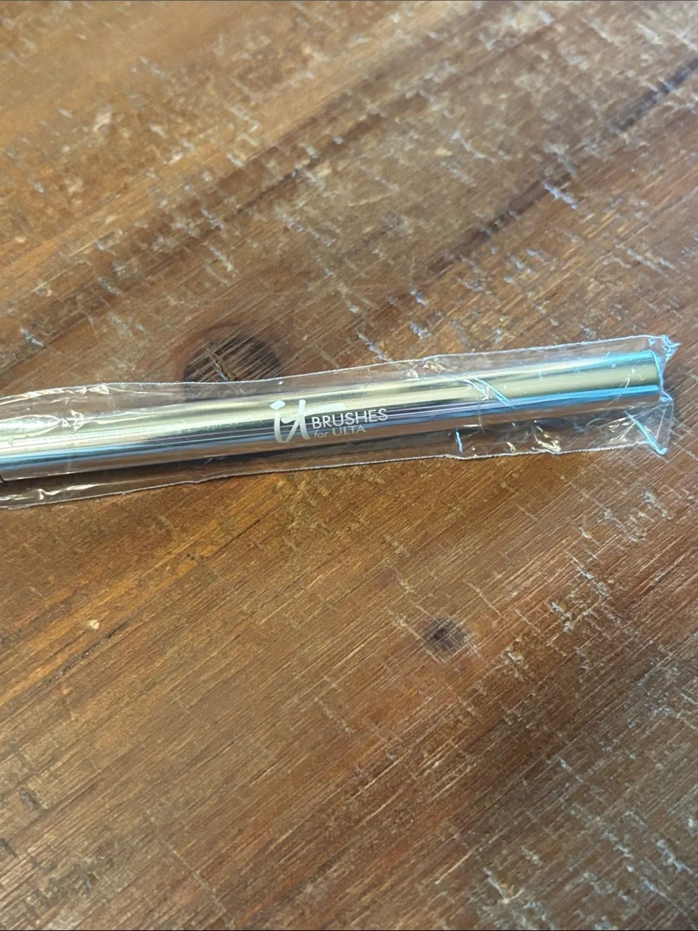 It Brushes for Ulta Flawless Allover Shadow Cosmetic Brush